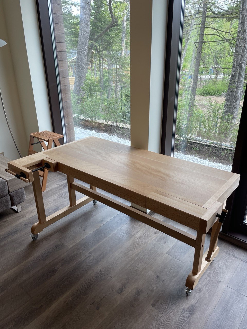 ブナの木工作業台 — image 2